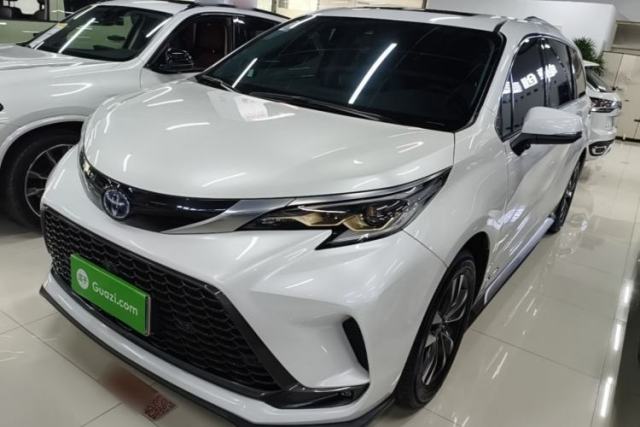 Used Toyota Granvia 2023 2.5L Hybrid Luxury Edition