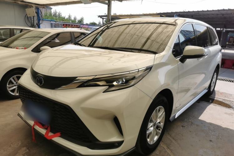 Used Toyota Granvia 2023 2.5L Hybrid Comfort Edition Guazi used car, China used car export, Used car for sale, Used  cars, Cheapest cars for sale