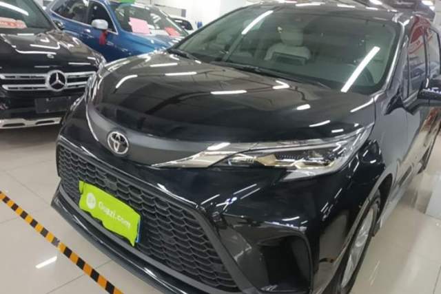 Toyota Granvia 2024 2.5L Hybrid Comfort Edition usata