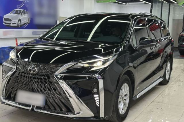 Used Toyota Granvia 2024 2.5L Hybrid Comfort Edition
