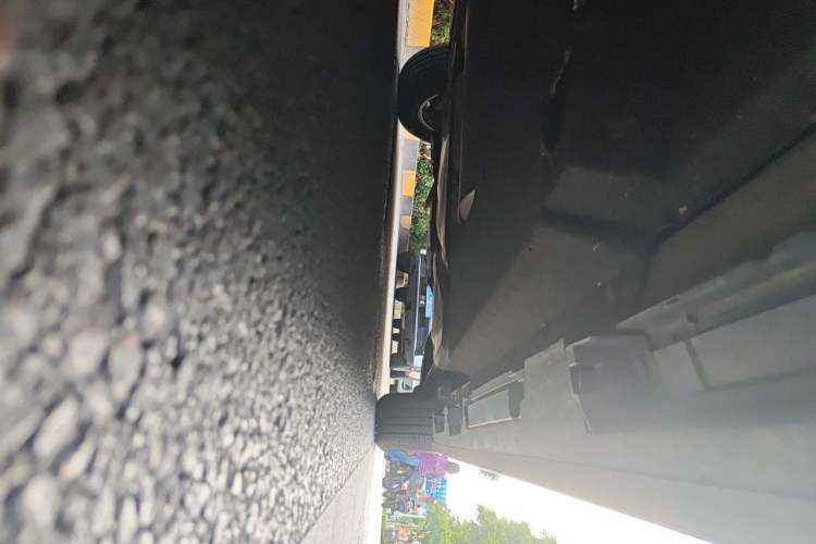 Used Toyota Granvia 2024 2.5L Hybrid Comfort Edition Chassis Front Left