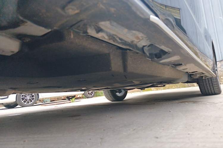 Used Toyota Granvia 2024 2.5L Hybrid Comfort Edition Chassis Front Left