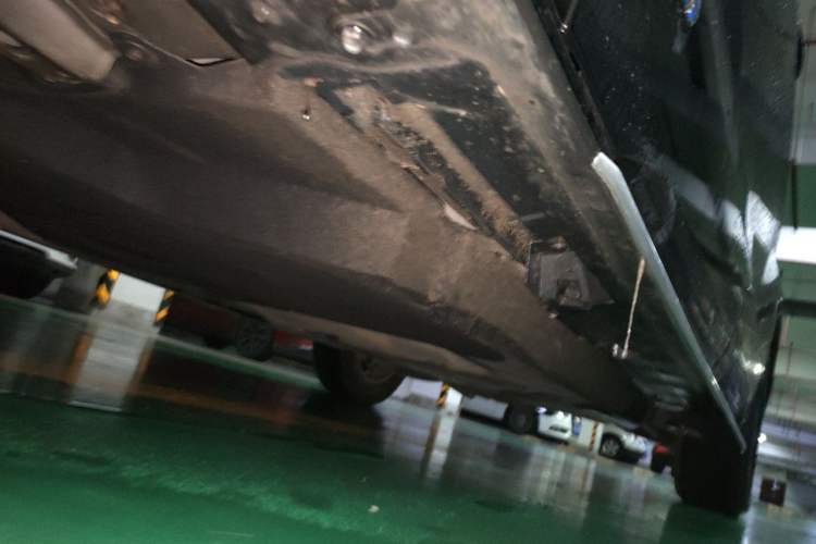Used Toyota Granvia 2024 2.5L Hybrid Comfort Edition Chassis Front Left