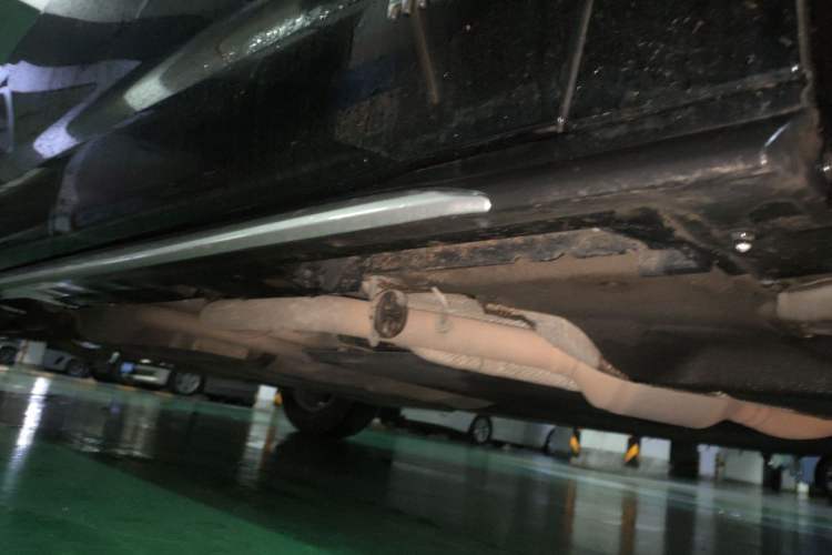 Used Toyota Granvia 2024 2.5L Hybrid Comfort Edition Chassis Front Right