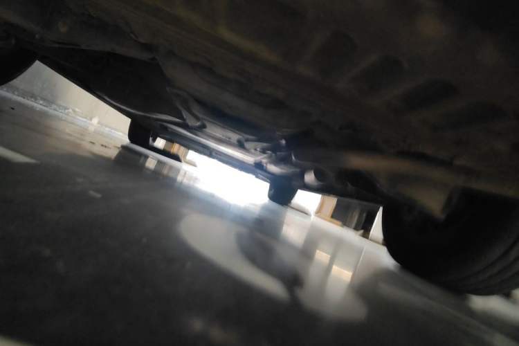 Used Toyota Granvia 2024 2.5L Hybrid Comfort Edition Chassis Rear
