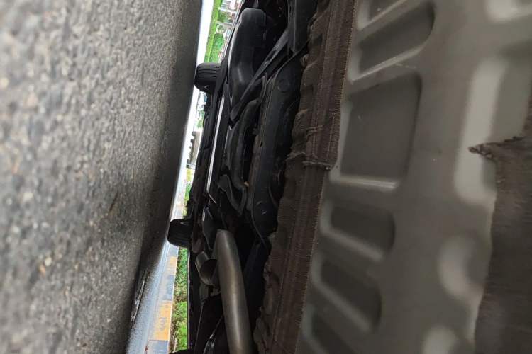 Used Toyota Granvia 2024 2.5L Hybrid Comfort Edition Chassis Rear