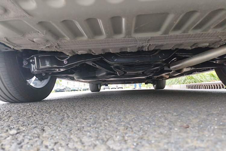 Used Toyota Granvia 2024 2.5L Hybrid Prestige PLUS Edition Chassis Rear