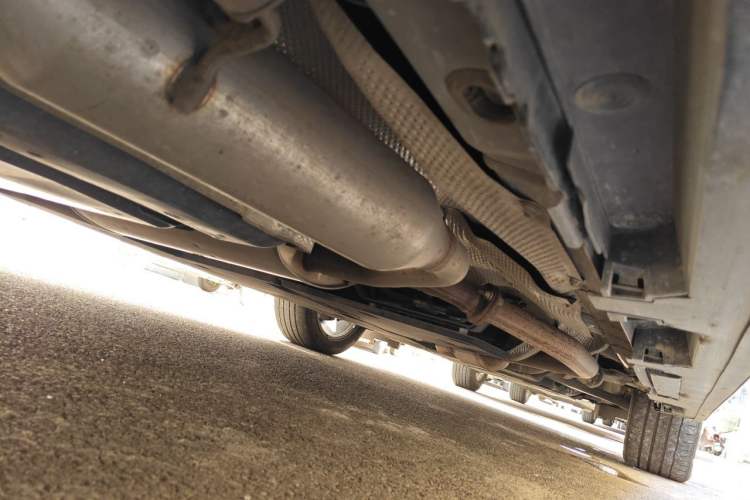 Used Toyota Granvia 2024 2.5L Hybrid Prestige PLUS Edition Chassis Rear Right