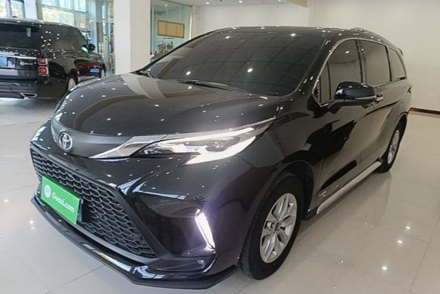 Used Toyota Granvia 2024 2.5L Hybrid Comfort Edition