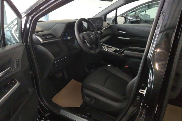 Used Toyota Granvia 2024 2.5L Hybrid Prestige PLUS Edition Driver Seat