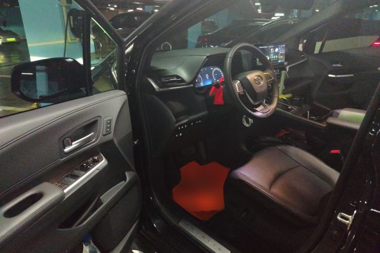 Used Toyota Granvia 2024 2.5L Hybrid Prestige PLUS Four-Wheel Drive Version Driver Seat