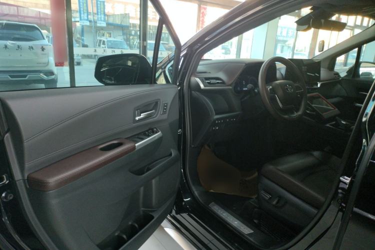 Used Toyota Granvia 2024 2.5L Hybrid Prestige PLUS Four-Wheel Drive Version Driver Seat