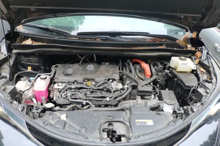 Used Toyota Granvia 2024 2.5L Hybrid Prestige PLUS Four-Wheel Drive Version Engine Bay