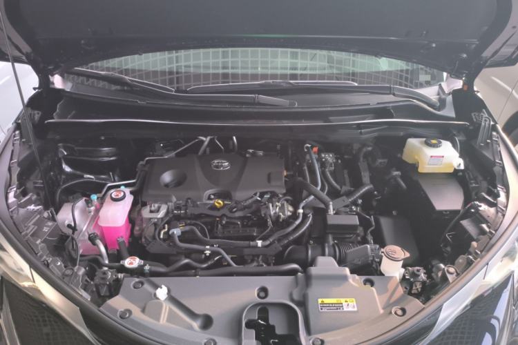 Used Toyota Granvia 2024 2.5L Hybrid Prestige PLUS Edition Engine Bay