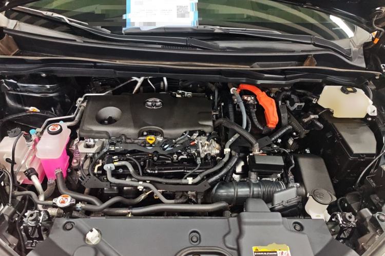 Used Toyota Granvia 2024 2.5L Hybrid Prestige PLUS Four-Wheel Drive Version Engine Bay