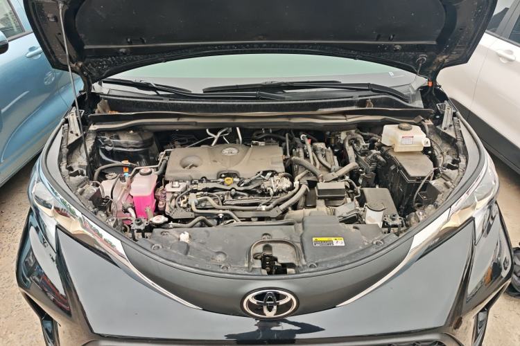 Used Toyota Granvia 2024 2.5L Hybrid Comfort Edition Engine Bay