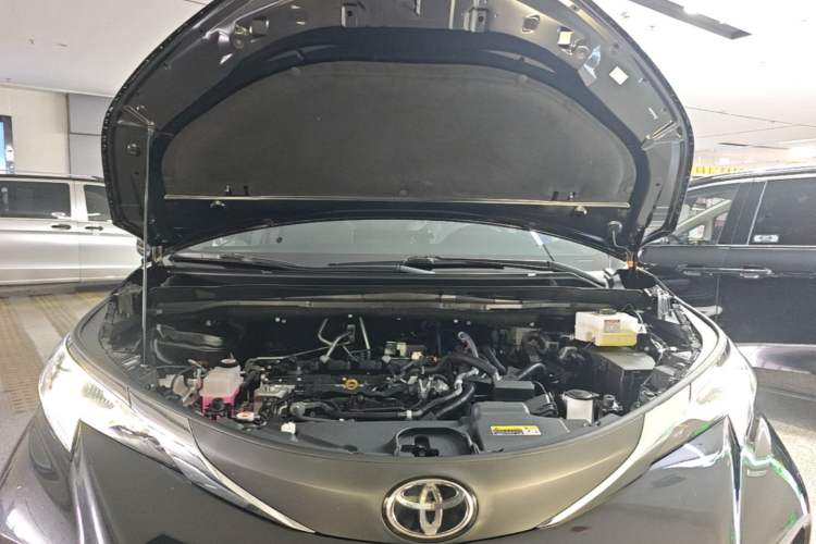Used Toyota Granvia 2024 2.5L Hybrid Comfort Edition Engine Bay
