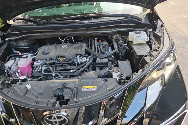 Used Toyota Granvia 2024 2.5L Hybrid Comfort Edition Engine Bay Left