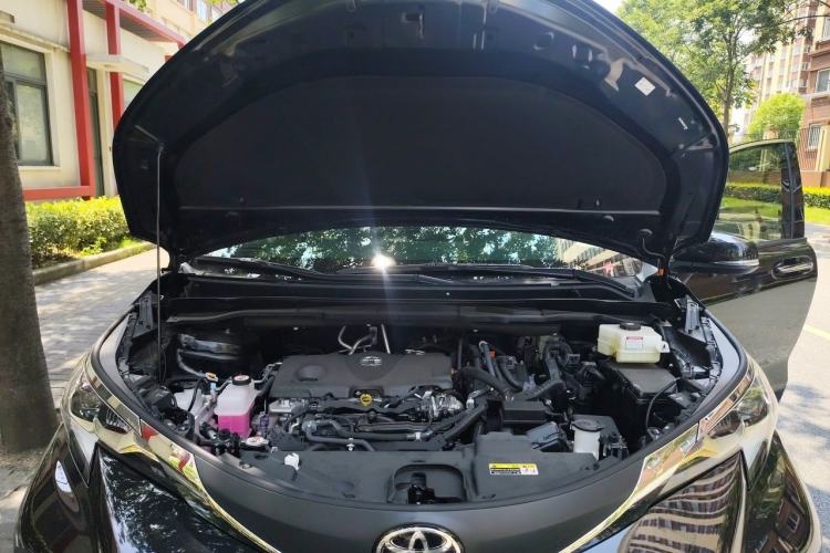 Used Toyota Granvia 2024 2.5L Hybrid Comfort Edition Engine Bay