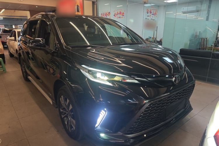 Used Toyota Granvia 2024 2.5L Hybrid Luxury Edition Exterior 1