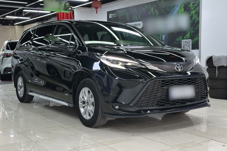 Used Toyota Granvia 2024 2.5L Hybrid Comfort Edition Exterior 2