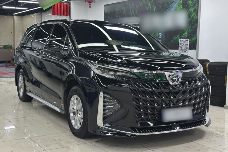 Used Toyota Granvia 2024 2.5L Hybrid Comfort Edition Exterior 2