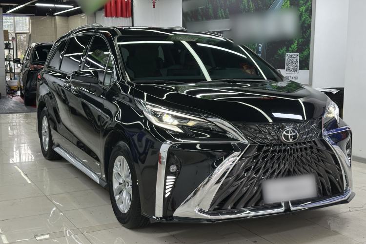 Used Toyota Granvia 2024 2.5L Hybrid Comfort Edition Exterior 3