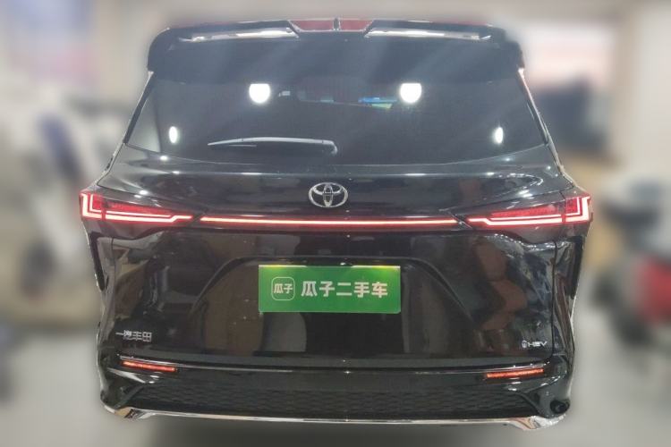 Used Toyota Granvia 2024 2.5L Hybrid Comfort Edition Exterior 4