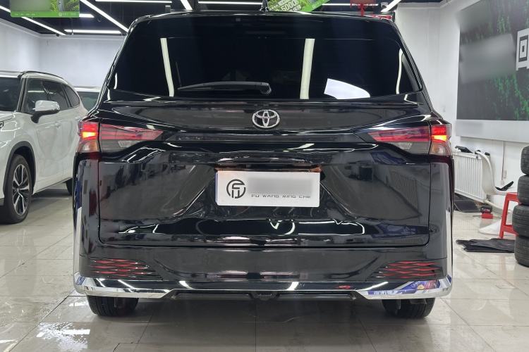Used Toyota Granvia 2024 2.5L Hybrid Comfort Edition Exterior 4