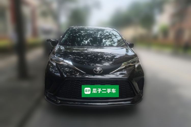 Used Toyota Granvia 2024 2.5L Hybrid Comfort Edition Front