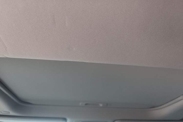 Used Toyota Granvia 2024 2.5L Hybrid Comfort Edition Headliner