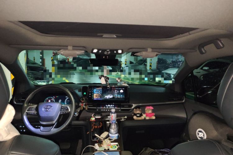 Used Toyota Granvia 2024 2.5L Hybrid Prestige PLUS Four-Wheel Drive Version Headliner