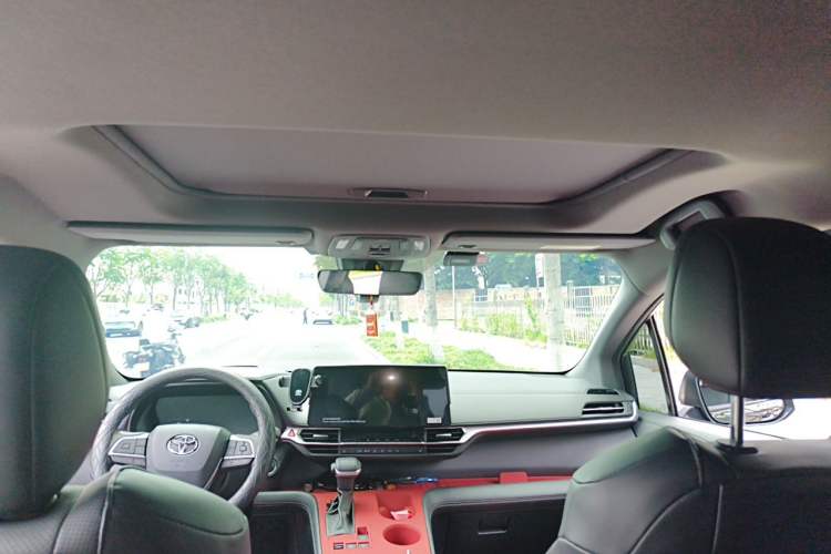 Used Toyota Granvia 2024 2.5L Hybrid Prestige PLUS Edition Headliner