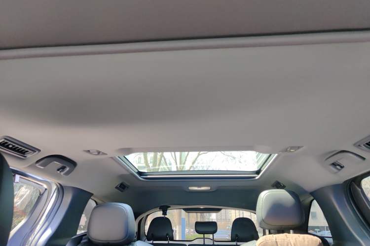 Used Toyota Granvia 2024 2.5L Hybrid Prestige PLUS Edition Headliner