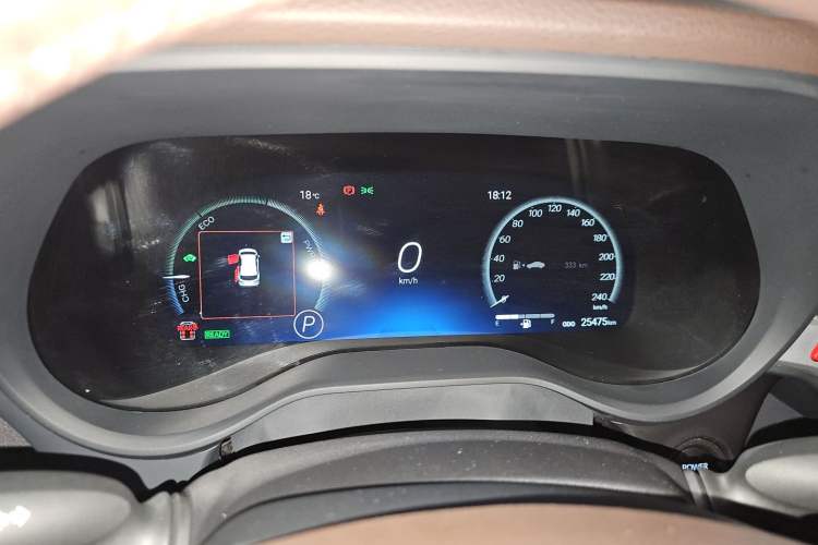 Used Toyota Granvia 2024 2.5L Hybrid Prestige PLUS Four-Wheel Drive Version Instrument Cluster