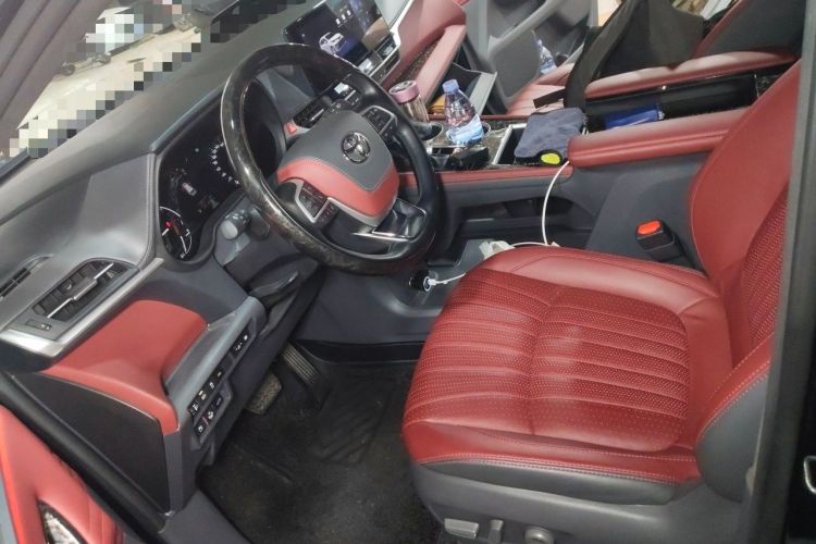 Used Toyota Granvia 2024 2.5L Hybrid Comfort Edition Left Front Seat