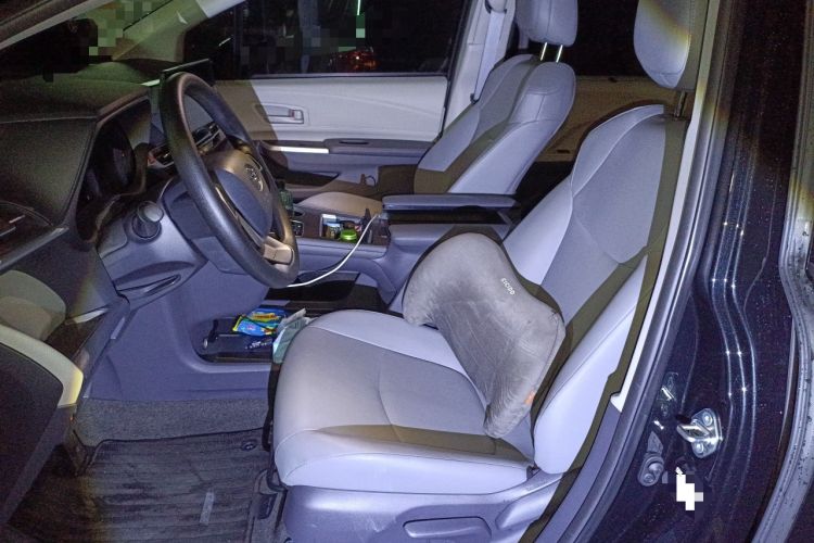 Used Toyota Granvia 2024 2.5L Hybrid Comfort Edition Left Front Seat