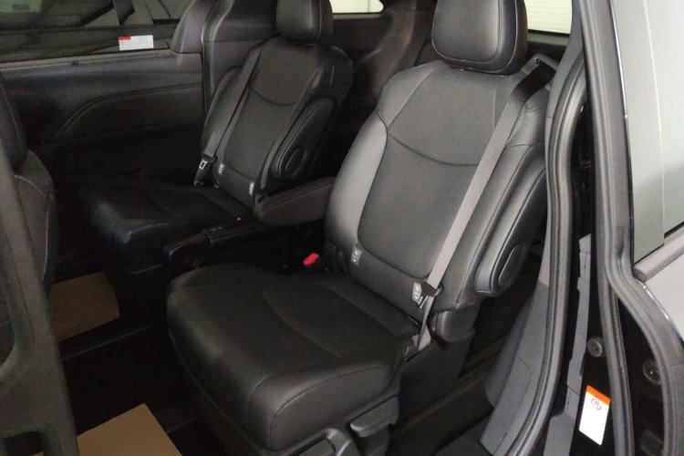 Used Toyota Granvia 2024 2.5L Hybrid Prestige PLUS Edition Left Rear Seat