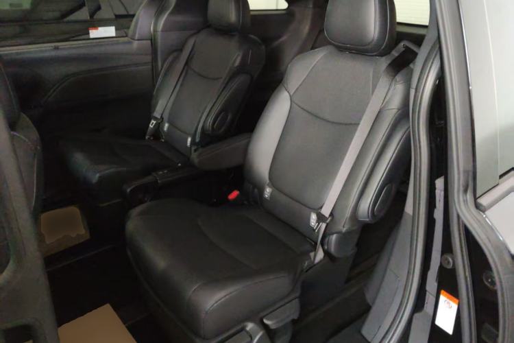Used Toyota Granvia 2024 2.5L Hybrid Prestige PLUS Edition Left Rear Seat