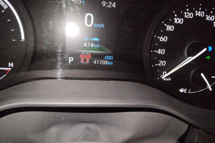 Used Toyota Granvia 2024 2.5L Hybrid Comfort Edition Odometer Close Up