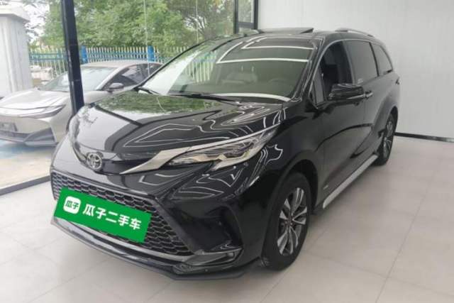 Used Toyota Granvia 2024 2.5L Hybrid Luxury Edition