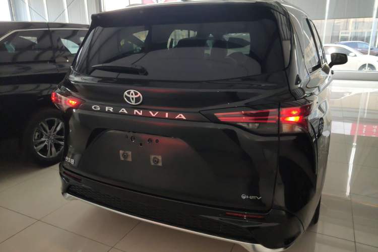 Used Toyota Granvia 2024 2.5L Hybrid Prestige PLUS Edition Rear