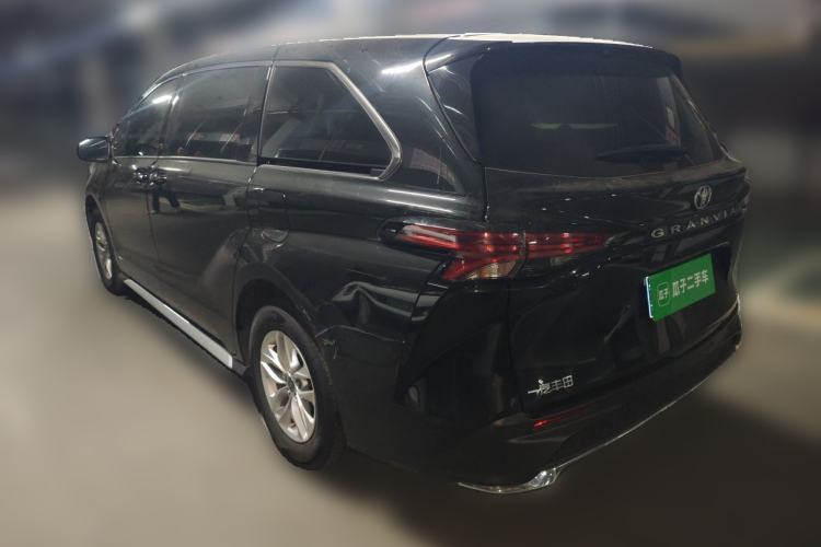 Used Toyota Granvia 2024 2.5L Hybrid Comfort Edition Rear Left 45 Deg