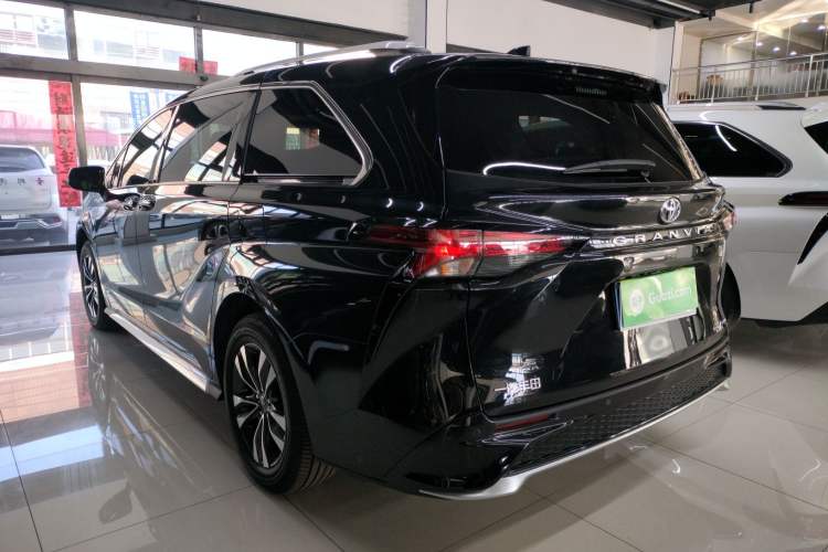 Used Toyota Granvia 2024 2.5L Hybrid Prestige PLUS Four-Wheel Drive Version Rear Left 45 Deg