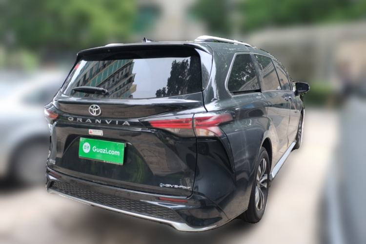 Used Toyota Granvia 2024 2.5L Hybrid Prestige PLUS Four-Wheel Drive Version Rear Right 45 Deg
