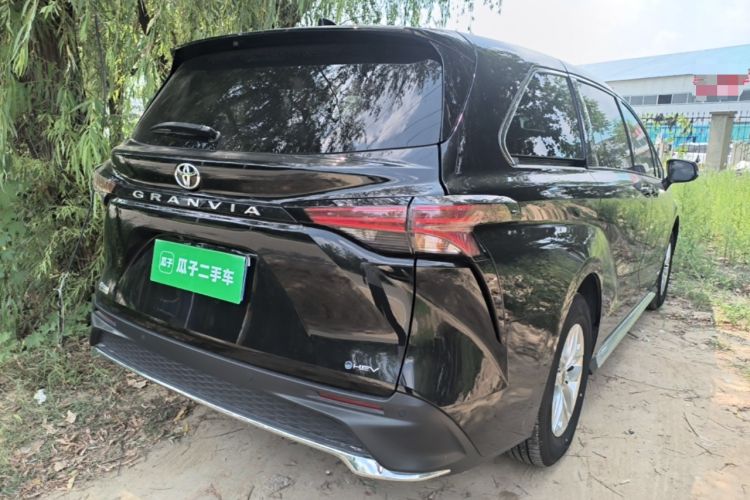 Used Toyota Granvia 2024 2.5L Hybrid Comfort Edition Rear Right 45 Deg