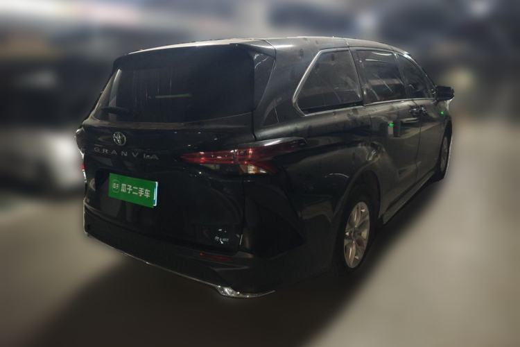 Used Toyota Granvia 2024 2.5L Hybrid Comfort Edition Rear Right 45 Deg