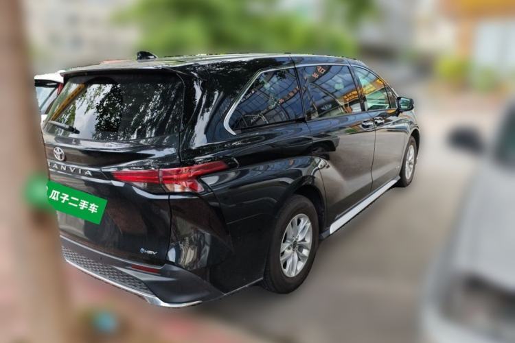 Used Toyota Granvia 2024 2.5L Hybrid Comfort Edition Rear Right 45 Deg