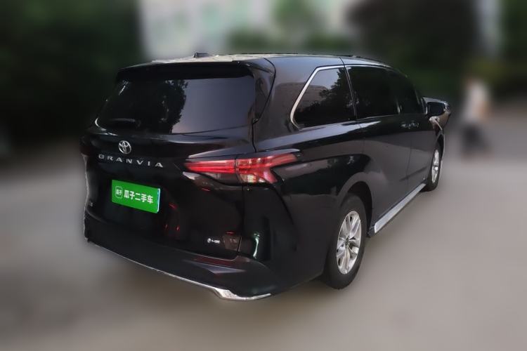 Used Toyota Granvia 2024 2.5L Hybrid Comfort Edition Rear Right 45 Deg