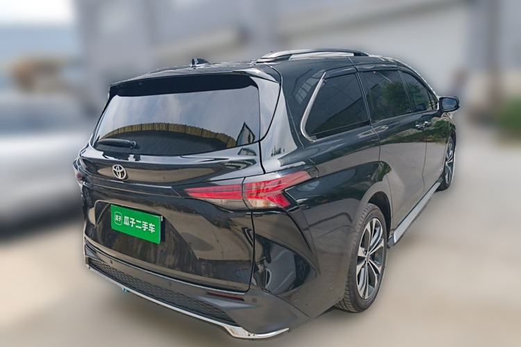 Used Toyota Granvia 2024 2.5L Hybrid Comfort Edition Rear Right 45 Deg